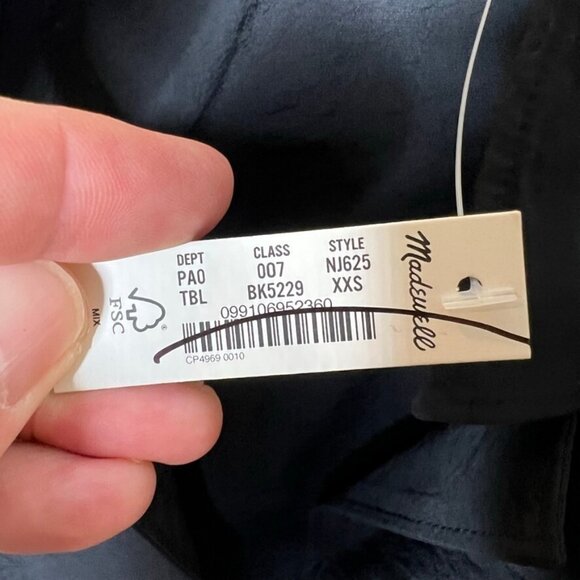 Madewell $92 Drapey Banded Bottom Button Down Top Black Size XXS NJ625 - Picture 4 of 6